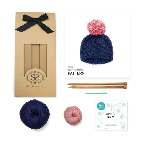 Luca-Pom-Hat_Silent-Night_flatlay_low_2000x