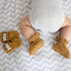 Stitch and Story - Mini mittens and booties