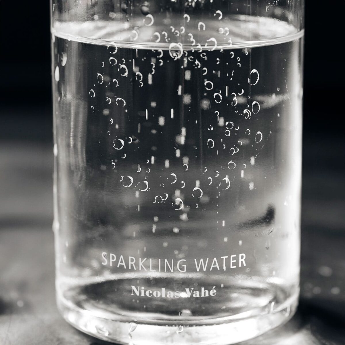 Flaske Sparkling water Nicolas Vahe - Bilde 3