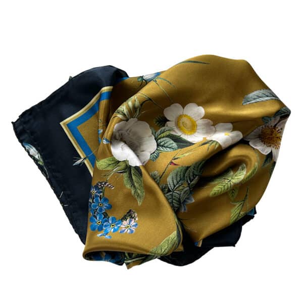Silke skjerf Blue flower garden gold 50x50 - Bilde 6