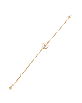 Alternative view of Honey Bee and Pearl Bracelet