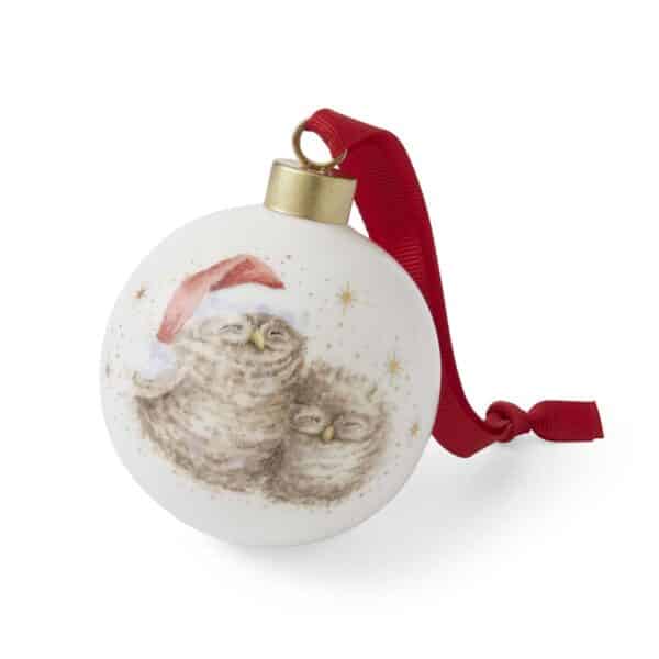 Alternative view of Wrendale julekule Baby's first Christmas 2025