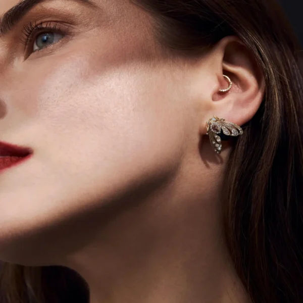 Alternative view of Bill Skinner Øredobber – Bejewelled Moth